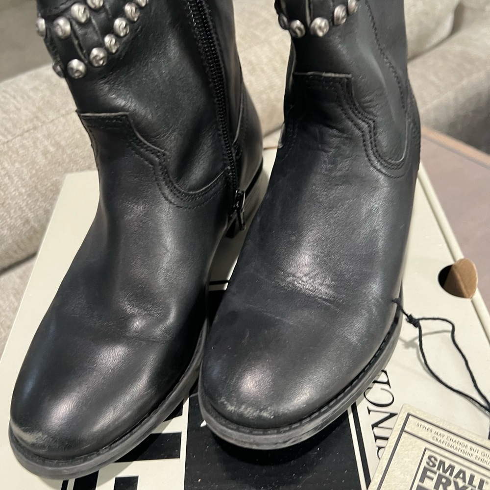 Frye Kids leather western boot size 2.5 youth